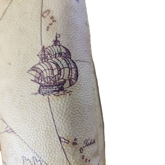 Allan Edward Leather World Map Begie Tote Bag Unique Map Design Shoulder Bag - Picture 6 of 16